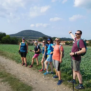 10 dní putování českou krajinou z Blaníku na Říp