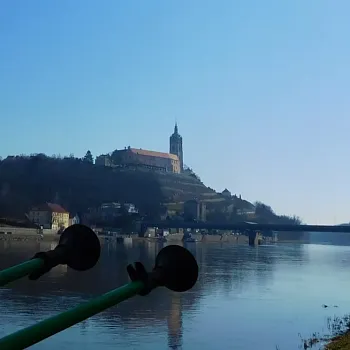 Nordic walking v mělnickém podzámčí