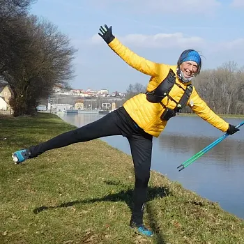 Nordic walking v mělnickém podzámčí