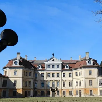 Nordic walking v mělnickém podzámčí